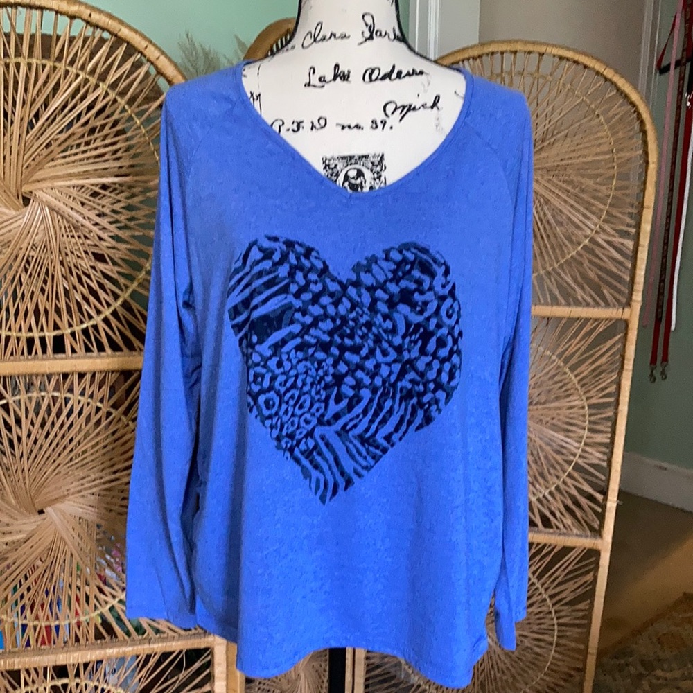 JMS Size 2X Heart on front